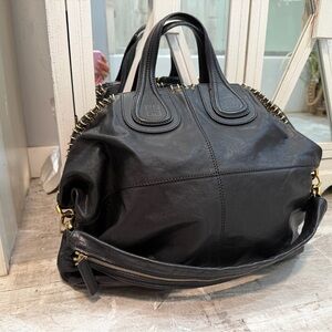 RARE 💕 Givenchy nightingale pierced bag size large in black leather vintage Y2K
